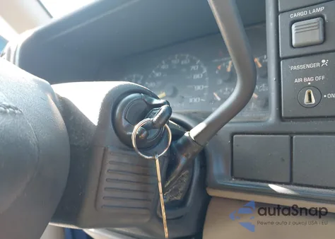 1997 Chevrolet C1500 Fleetside from USA, damaged, VIN 2GCEC19RXV1124552